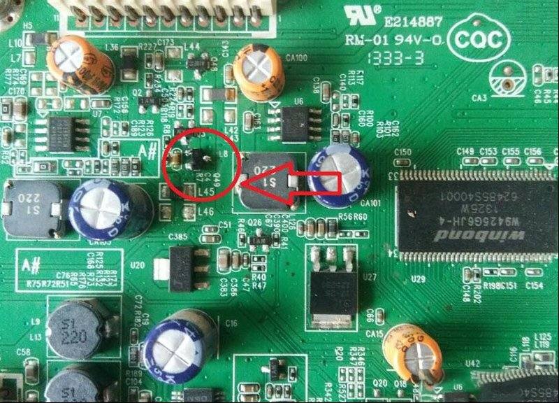 创维32E350E液晶电视通电指示灯亮但不开机