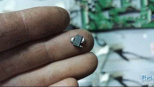 创维32E61HR液晶电视不开机的故障检修