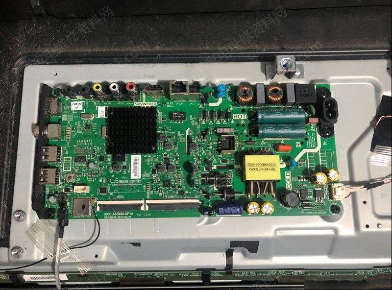 创维43E3500液晶电视图像跳动有带状的维修