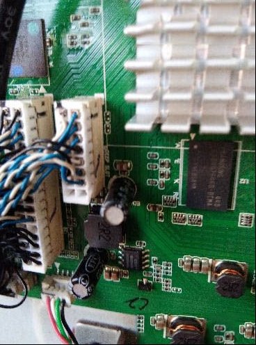 海尔LE40AL88U31液晶显示系统启动中