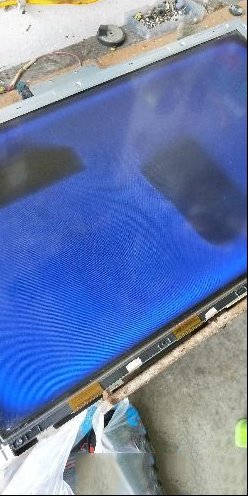 用飞线维修TCL液晶电视L32E10暗屏故障