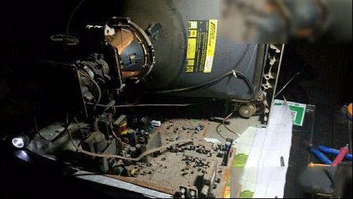 TCL 2106A彩电不开机且指示灯不亮