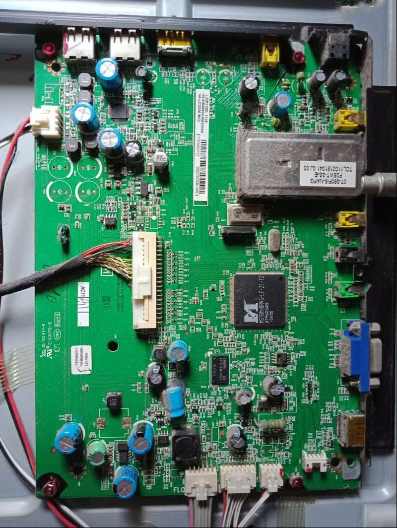 TCL L32P31BD液晶指示灯闪烁但是不开机检修思路