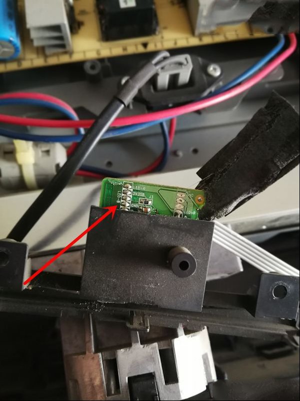 TCL L42F19F液晶电视通电不开机检修思路