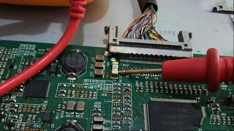 上门速修接修一台TCL液晶电视不通电故障的过程