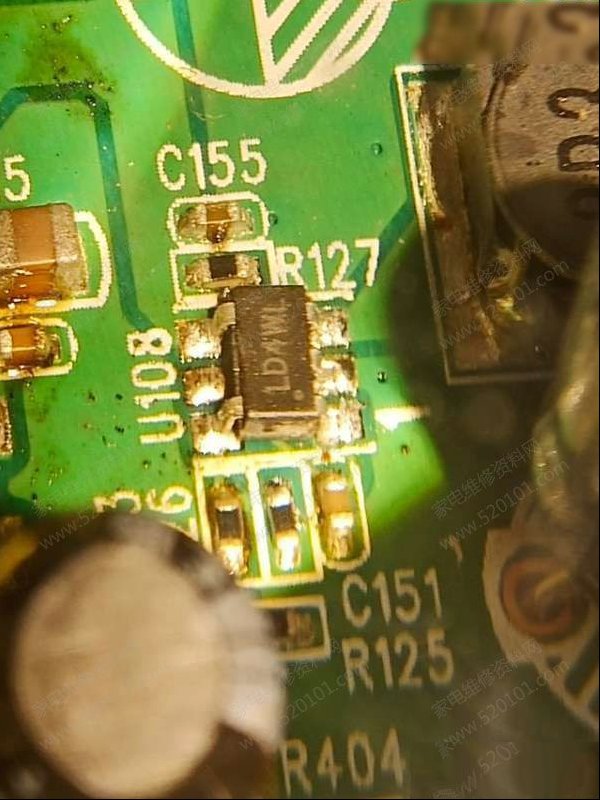 乐华LED24C310A液晶电视指示灯亮但不开机的维修