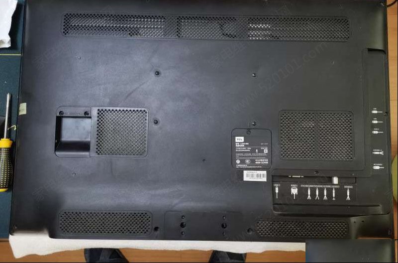 TCL L32P21BD液晶电视黑屏的检修思路过程（图）