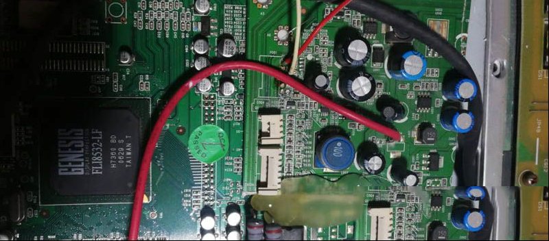 TCL LCD40B66P液晶电视不定时死机重启的维修