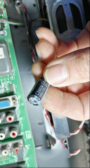 TCL L26E9BD液晶电视开机无反应的检修思路