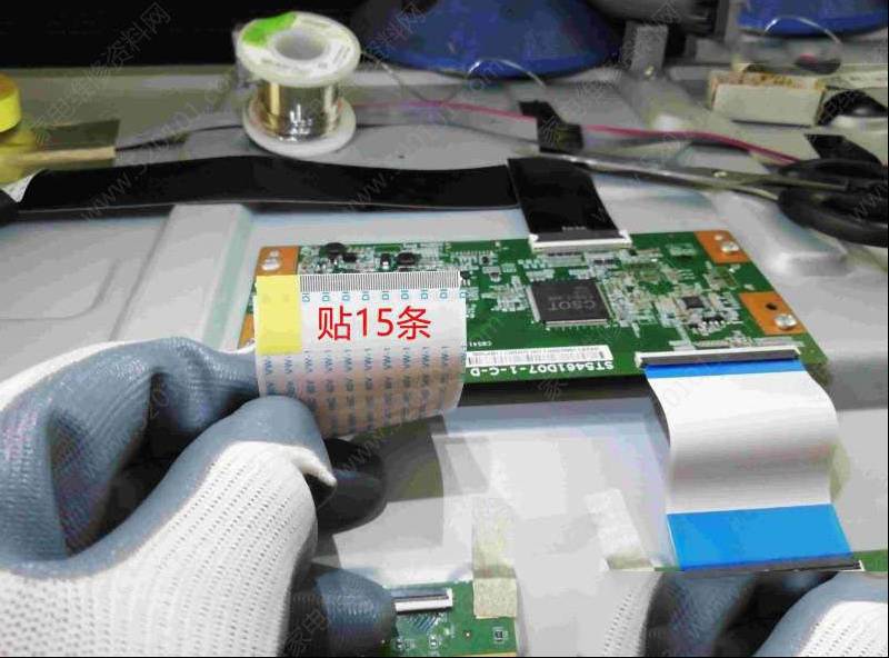 华星ST5461D07液晶屏灰屏的断Y技改维修方法