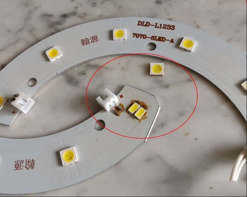 12W的LED吸顶灯更换灯珠过程（图）