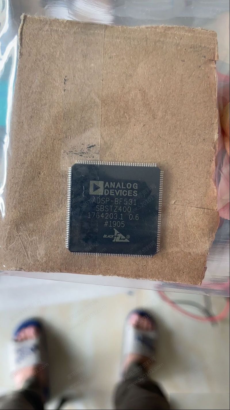 RIGOL普源DS1052E示波器白屏的检修思路