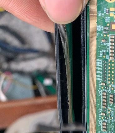 液晶电视屏幕软排线的焊接（图）