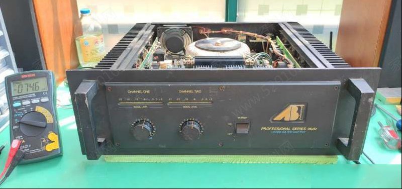 AB 9620专业功放左声道出现爆音的检修思路