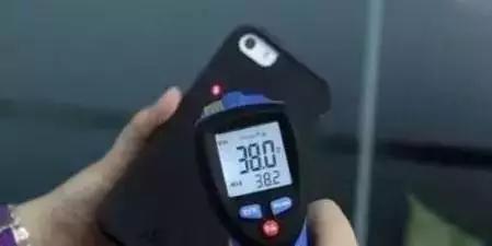手机发烫如何维修？这开关务必关掉