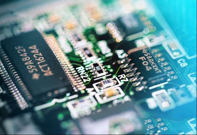 什么是NVMe？NVMe固态硬盘有哪些特点？