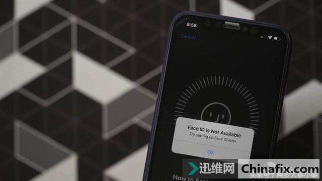 苹果iOS 11.2惨害iPhone X！！Face ID失灵不管用怎解？