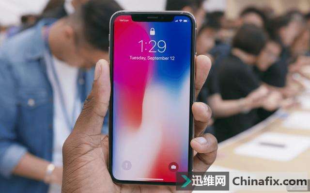 其实iPhone X底部条很重要并不碍眼