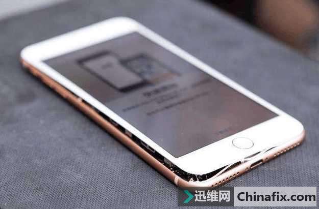iPhone手机8电池问题若继续扩大将有可能禁止带上飞机