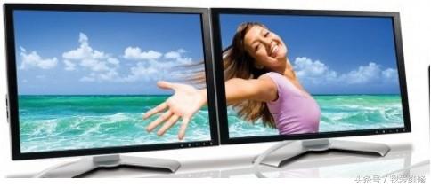 win10同时运用两个显示器同时开如何设置？