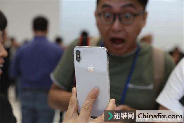 iPhone X买64G还是256G？看完这个数据就有答案了！