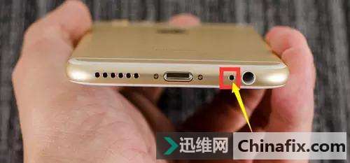 iPhone手机如果出现这种状况，赶紧退机不然很严重!