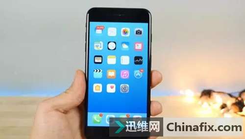 一个BUG让 iPhone桌面APP的名称全部消失