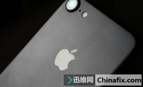 无边框无Home键玩够了后，iPhone还能创新吗？