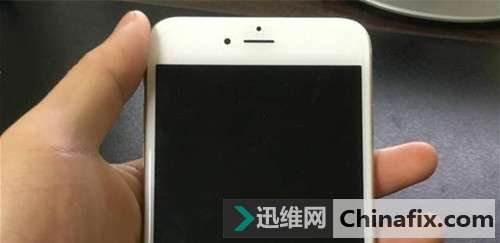 iPhone手机居然有偷拍功能？隐藏的如此深！