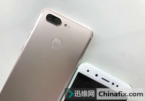 手机有四颗摄像头 四摄究竟是什么呢？