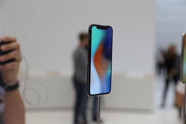用iPhone X看网页是啥体验？太崩溃了