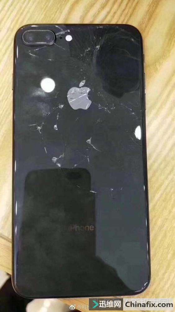 关于iPhone 8的屏幕破碎率 你应该知道这些