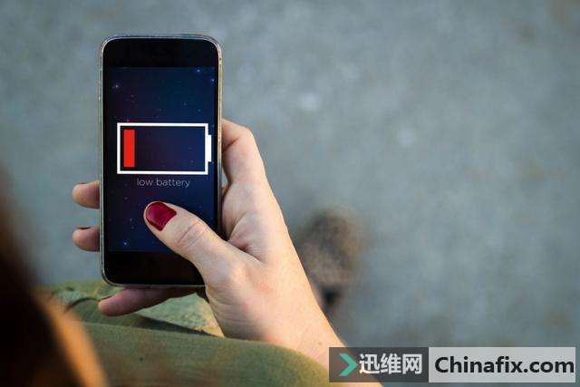 苹果iOS 11首次更新，电池不耐用能搞定吗？