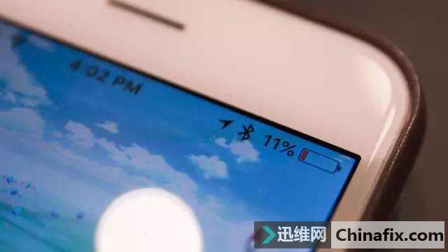 明明有电手机忽然关机？这可能是正常现象！