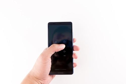 金立M7拆解首发：探旗下首款全面屏做工