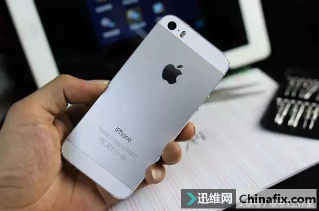 Phone E自己动手添加LED灯的操作方法