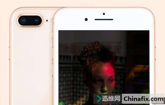 iPhone 8 Plus 充电测验：快充技术靠谱吗？