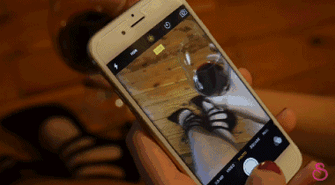 手机这个免费功能很强大，玩游戏接电话不断网