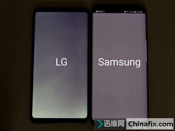 谷歌Pixel 2 XL出现重大问题 阴阳屏！