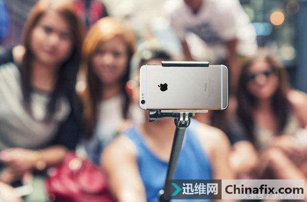 别再被骗了！手机光圈越大就越好？