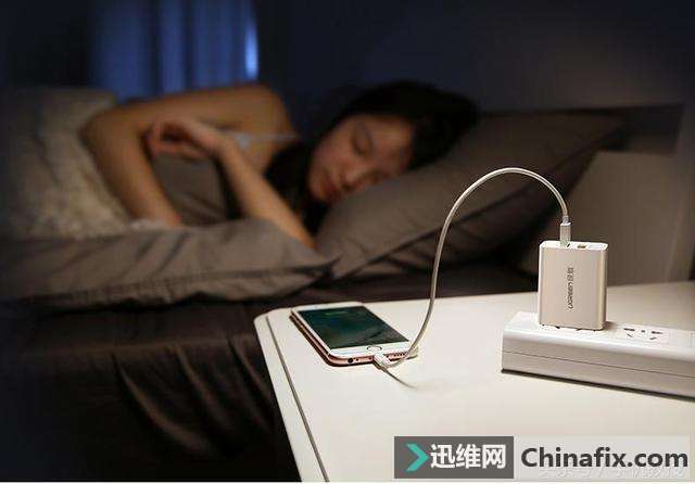 运用这类手机壳，不但保护不了手机，反而还会带来伤害！