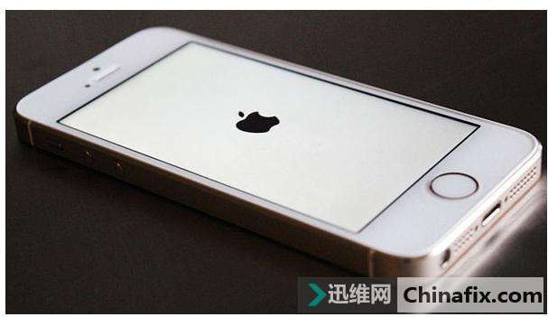 iPhone白苹果应该如何维修？