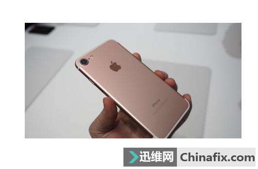 iPhone手机关闭手电筒快捷方式 你知道吗？