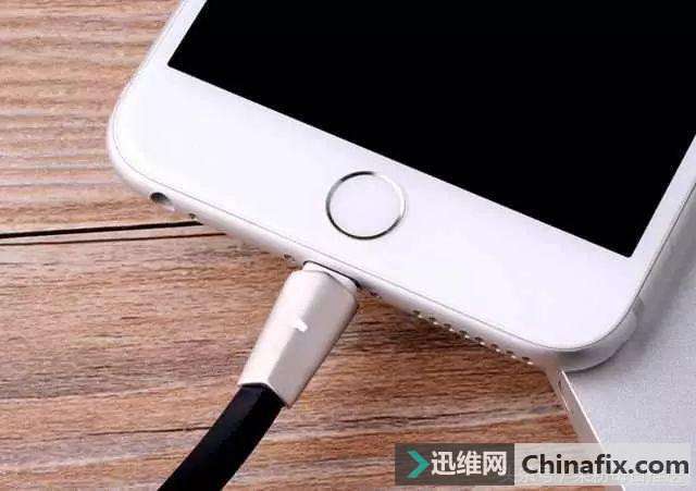 iPhone手机电量剩多少时充电最好?