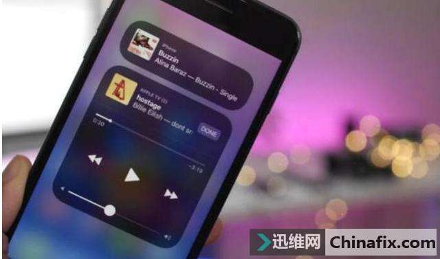 苹果竟这样解释iPhone X屏幕出现变色或手机烧屏问题？！