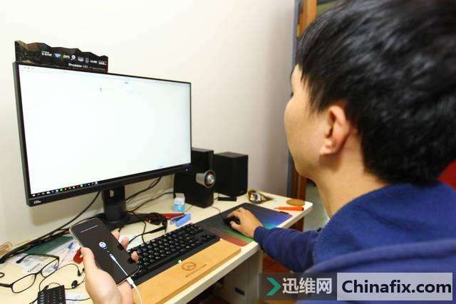 刚买的iPhone X死机不读取手机卡！退货还不给退！