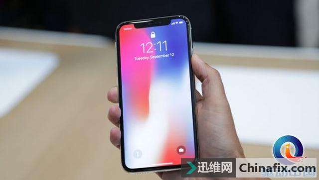 面容ID问题之后！又出现黑色版iPhone X掉漆问题