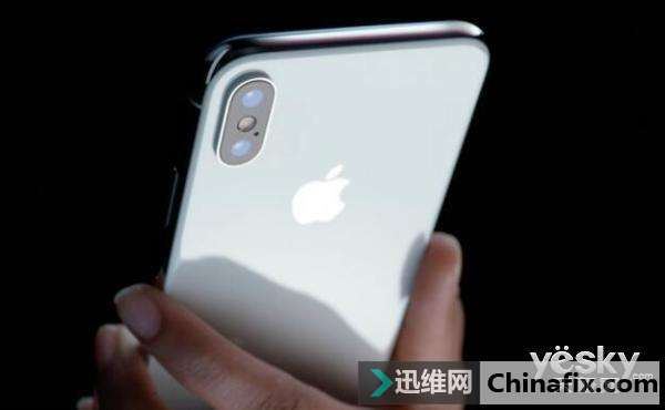 iPhone X在接近0度时存在无法响应原来是软件问题