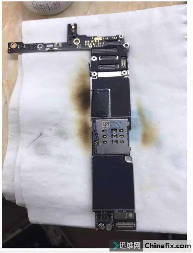 iPhone 6p电击板不读卡检修思路