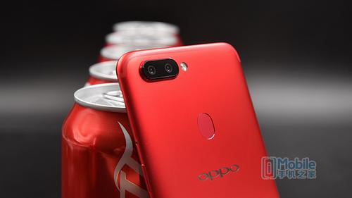 盘点：那些美到让人心动的红色手机